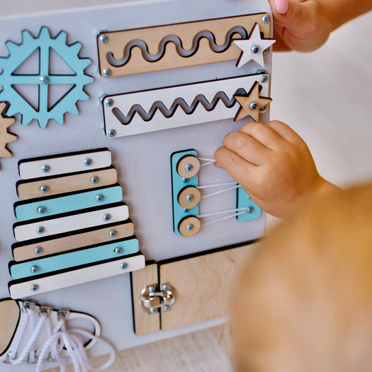 Toddler Busy Board "Sky"